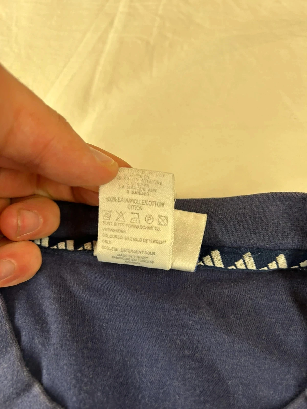 T-shirt uni adidas marineblauw – photo 10